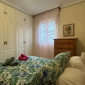 Apartment With Beach Views, Fuengirola
